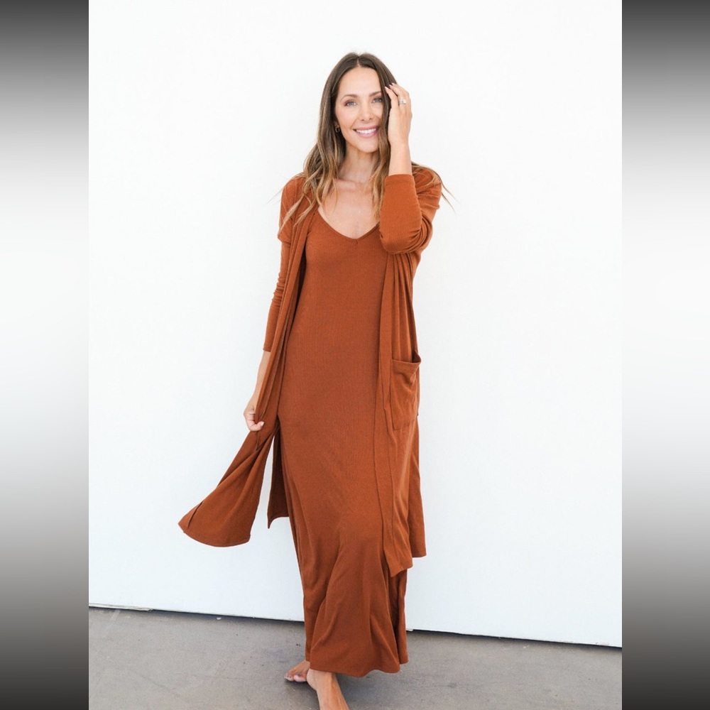 Carly Jean Los Angeles favorite ribbed maxi dress and cardigan set size L